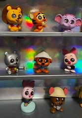 Disney Doorables 14 Winnie the Pooh + Friends Tigger Piglet Eeyore mini figures.