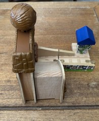 Learning Curve Wooden Thomas Train Boulder Mountain with Collapsing Building!