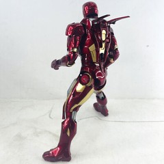 Marvel Avengers Iron Man Mark 7 MK7 Ironman Toy LED Light Action Figure Model