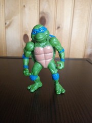 TMNT Lot of Fake Teenage Mutant Ninja Turtles Bootleg Splinter Leo Foot Soldier