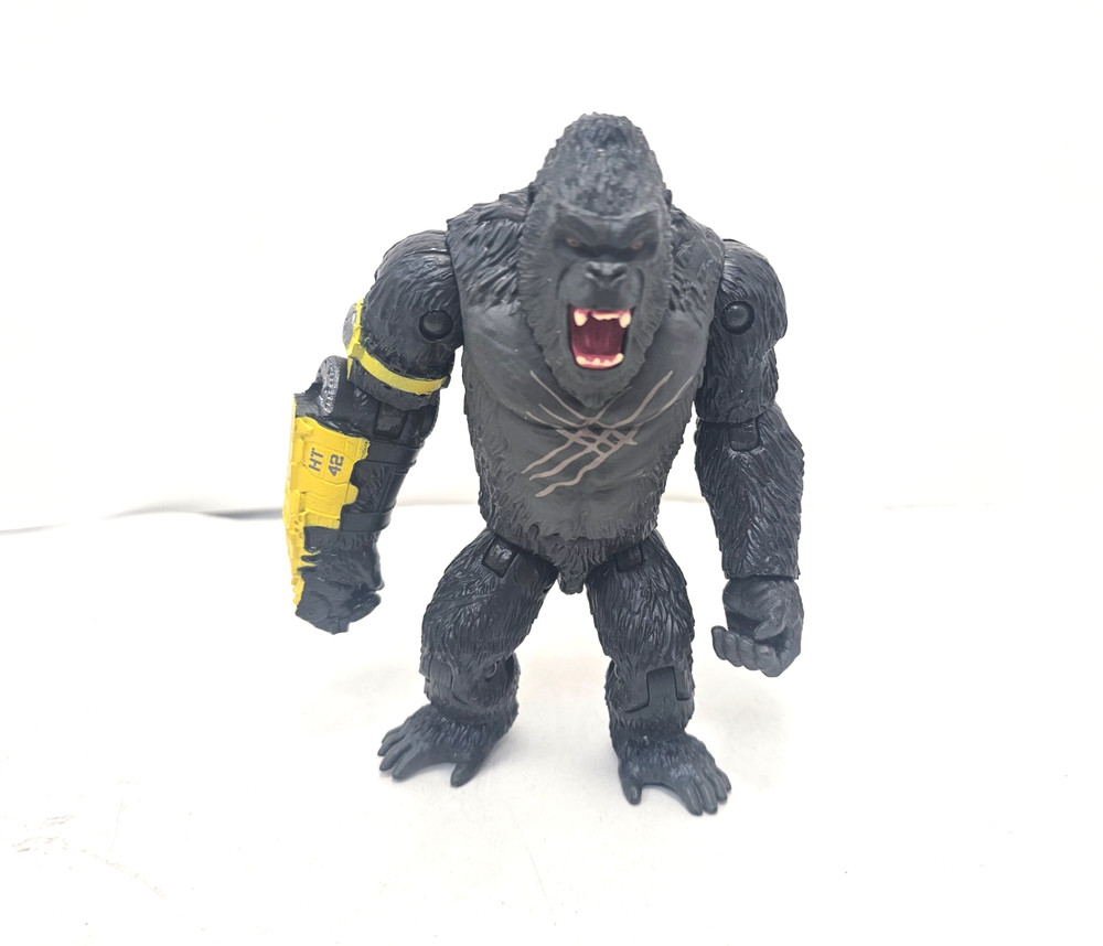 Godzilla x Kong – King Kong w/ Beast Glove 6″ Action Figure Legendary Playmates