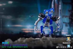 DR.WU MC03T Little Monster Wheelie Trucks Robot Action Figure TOY 8CM in stock