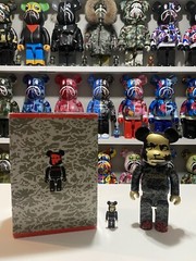 SBTG Royalfam 400% 100% Bearbrick Set Be@rbrick Black and Gold 2008