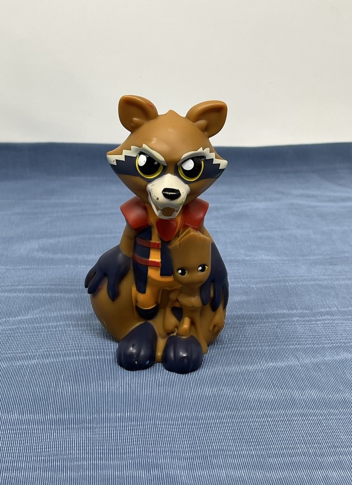 Disney rocket raccoon with Groot fox 149