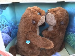 Disney Store Finding Dory Otters Interactive Features Plush Set