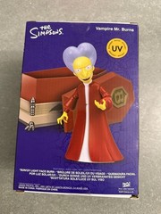 NEW VAMPIRE MR. BURNS – The Simpsons Jakks Pacific Premium 5″ UV Action Figure