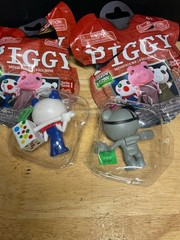 Roblox PIGGY Series 1 Minifigures Lot Robby & Clowny 2 Unused DLC Codes