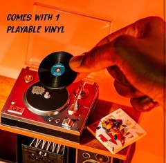 MGA’s Miniverse Real Music Record Player Mini Collectibles Mini Playable Record
