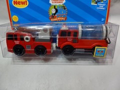 Thomas & Friends Wooden Railway Sodor Fire Crew Truck Water Tanker Vtg 2004
