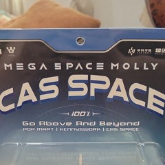 POP MART MEGA SPACE MOLLY Molly Space Boxed Figurine Collection