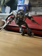 Transformers Studio Series Ironhide & Sideswipe