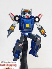 New G1 Autobot Transformation Star Toy ST-02 NOT MP 25 Warrior Tracks 6.3″ USA