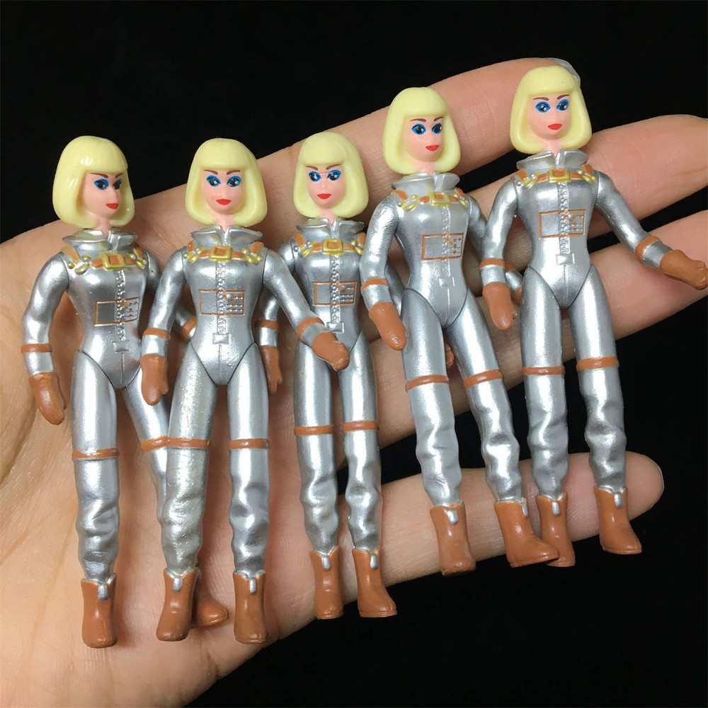 20 Piece World’s Smallest Barbie 1959 Retro Barbie Action Figure Toys