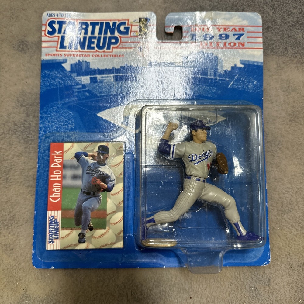 1997 Starting Lineup Chan Ho Park MLB Los Angeles Dodgers Action Figure Kenner