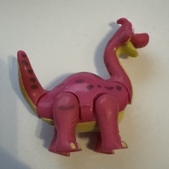 Disney T-Rex Cafe Rocksy the Apatosaurus And Brachiosaurus Dinosaur Figures