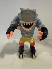 VINTAGE 1994 MATTEL STREET SHARKS BLADES ACTION FIGURE STREEX ROLLER BLADER TOY
