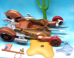 ACTION FIGURES ACCESSORIES VEHICLE LOT
