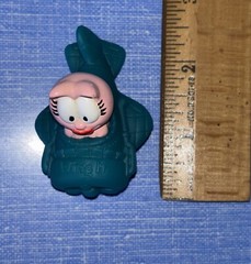 PAWS 1996 Arlene in Airplane Soft Vinyl Finger Puppet 2.25” Figure Garfield