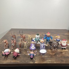 Lot of 17 Rudolph the Red Nosed Reindeer Island of Misfit Toys Figures