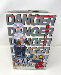 Toy Island Lost in Space Classic Series Remote Control B-9 Robot in Box