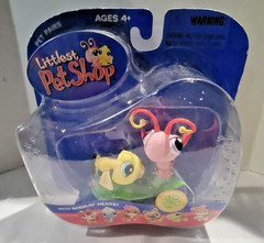 NIB Littlest Pet Shop Summertime Pals 201 & 202