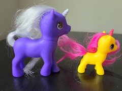 Lot Of 2 Large Plastic Play Horses Ponies Purple Yellow Toy Figure Unbranded