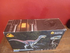 Hammond Collection Therizinosaurus Jurassic World Dominion NIB, 2023