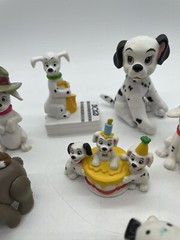 Disney 101 Dalmatian Cruella Figures Dogs Dalmatians Lot Of 17 Figures
