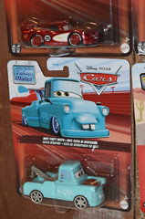 HUGE LOT OF LIGHTNING MCQUEEN, TOW-MATER & OTHER PIXAR CARS LMQ