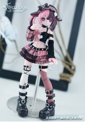 Pre-Sale 7Pcs Forgotten City 17.5cm/6.8In Bjd Doll Dressable Action Figures Gift