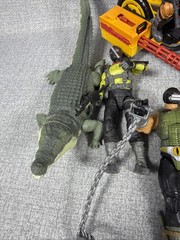 GI JOE CLASSIFIED LOT OF 15 + 2 Vehicles And Accessories