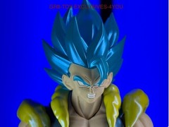 SDCC 2026 TAMASHII NATIONS SHF DRAGON BALL Z SUPER SAIYAN GOD GOGETA PRESALE