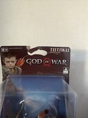 TOTAKU SONY GOD OF WAR ATREUS Game Figure Ornament Model Statue Collection