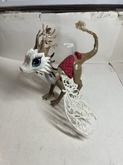 Ever After High Dragon Games Apple White Dragonrider Braebyrn Figure Mattel 2015