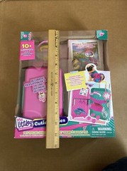 *NEW* Real Littles Cutie Carries Pet Roller Case and Bag Set Moose Toys 25392