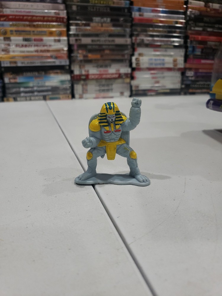 Vintage 1993 Mighty Morphin Power Rangers Villain “King Sphinx” PVC Figure N2