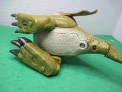 Jurassic World Rowdy Roars Dilophosaurus Mechanical Dinosaur Toy