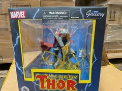 Diamond Marvel Select Gallery The Mighty Thor Statue Diorama