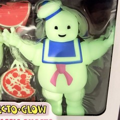 The Real Ghostbusters Ecto-Glow Classic Ghosts Slimer & Stay-Puft Action Figures