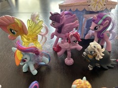 MY LITTLE PONY MLP Mixed LOT VARIOUS SIZES Friendship G4 Large Lot + Library