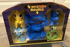 Rainbow Friends Blues Castle 8 Pack Blue Green Cyan Yellow + 4 Mystery Figures