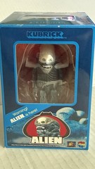 KUBRICK MEDICOM VINTAGE 2006 SDCC EXCLUSIVE “ALIEN” 60mm. NEW IN BOX VGC