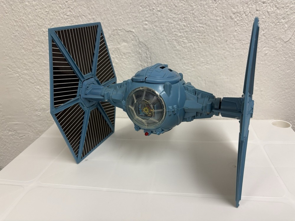 Imperial Tie-Fighter (Battle Damaged) Blue 1978 Kenner Star Wars, Light Works…