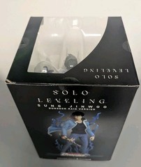 Solo Leveling Sung Jinwoo Dungeon Raid Version Figure 9″ Tall PVC 2025 Jazwares