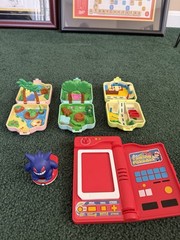 Pokémon Polly Pocket & Ash Pokédex Vintage Toys Lot!