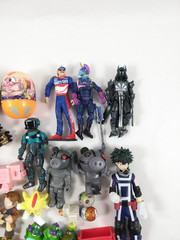 Action Figures Video Games TV Shows Movies & More 1-6 Inch (23 Pcs)