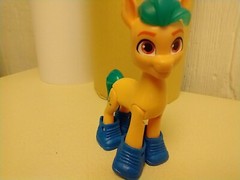 My Little Pony Crystal Adventure – Hitch Trailblazer w/ Blue Shoes 2/3/24.