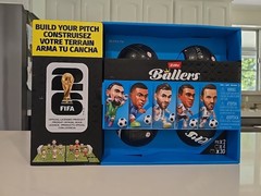 FIFA World Cup 2026™ Ballers Series 1 (4) Pack ZURU Build Your Pitch Soccer NIB
