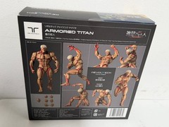 OFFICIAL Amazing Yamaguchi Revoltech Attack on Titan Armored Reiner (US SELLER)