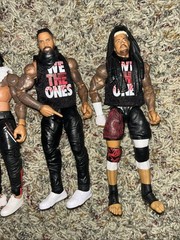 WWE Elite Bloodline Lot Solo Sikoa Jimmy Uso Jey Uso